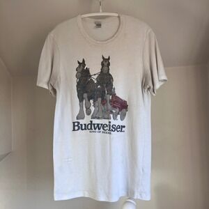 Budweiser Graphic T Shirt White Short Sleeve Distressed Painted Grunge VTG Faded